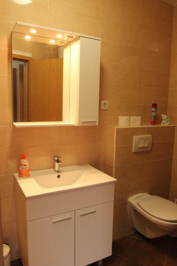 Apartmani Irena Novi Vinodolski Buitenkant foto