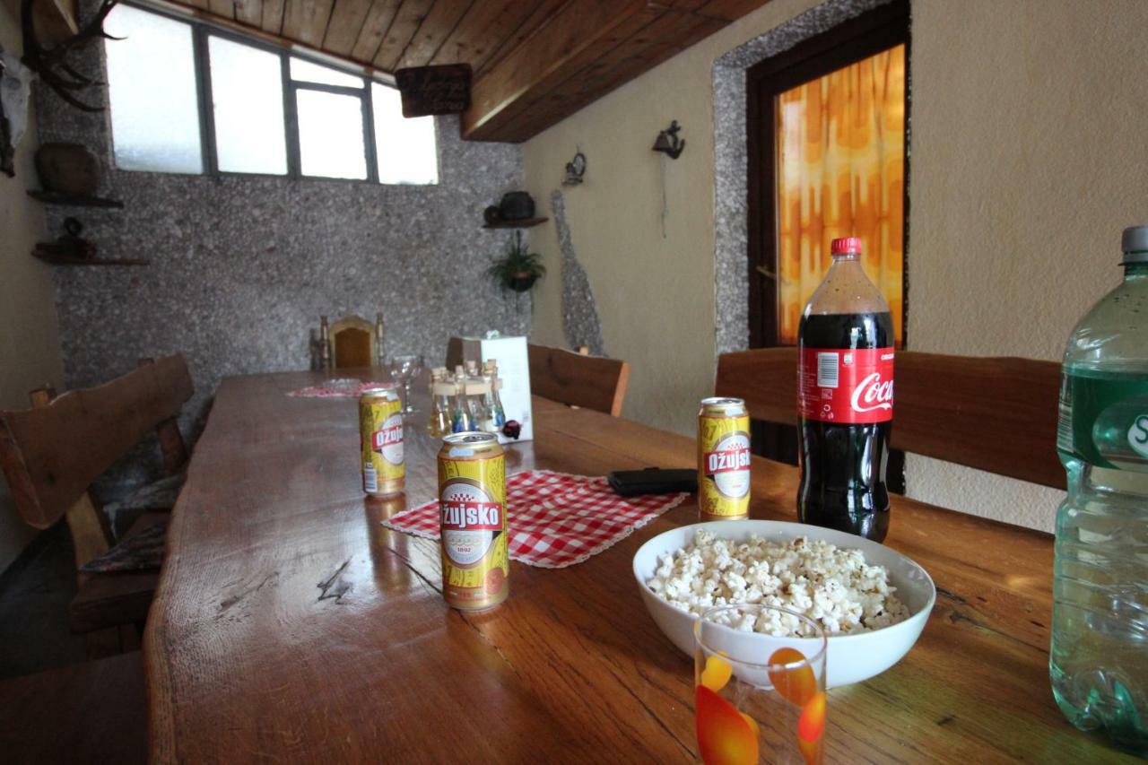 Apartmani Irena Novi Vinodolski Buitenkant foto