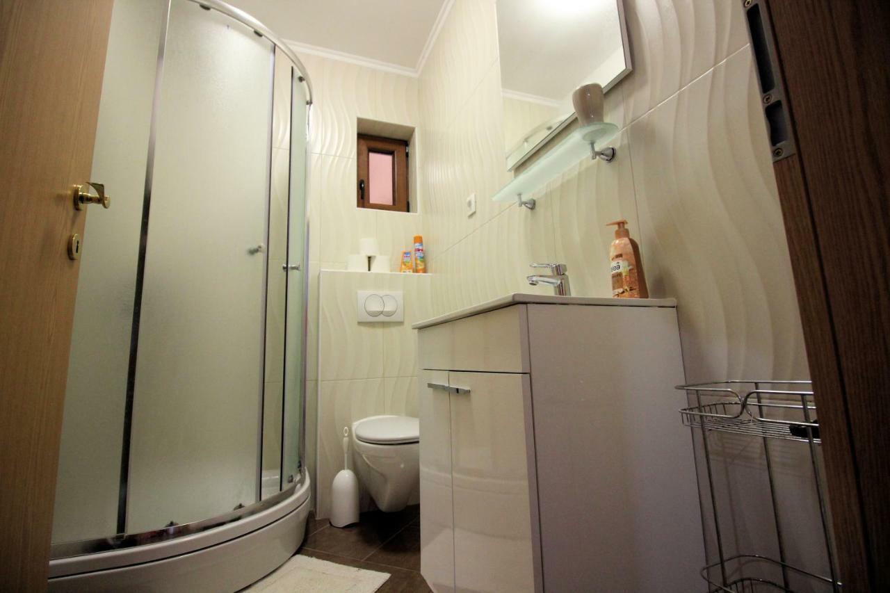 Apartmani Irena Novi Vinodolski Buitenkant foto